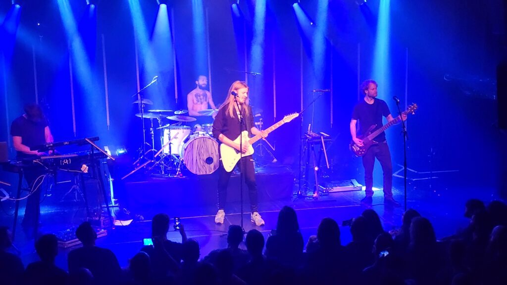Vola playing live in Amsterdam.