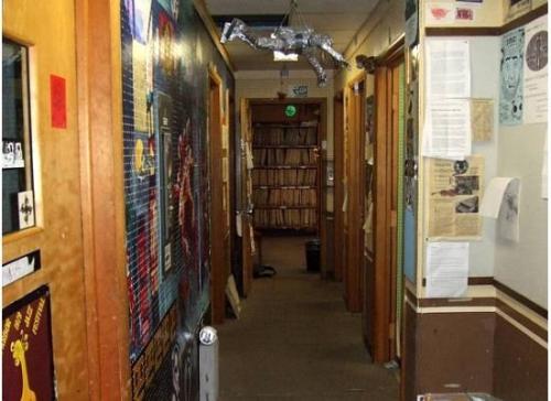 06-ann-arbor-and-90s-memoirs-37-wcbn-hallway-Matthew